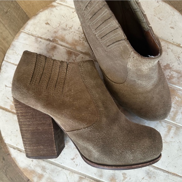 Jeffrey Campbell Shoes - Jeffrey Campbell Yorktown Bootie